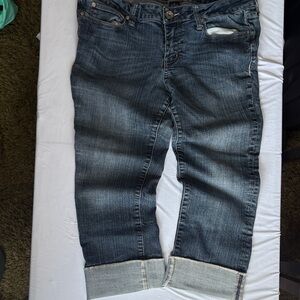 a.n.a women’s Size 12 low rise Medium Wash capri ankle Jeans vintage 2000s y2k